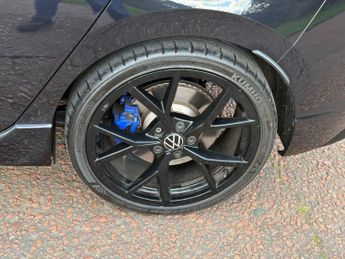 VOLKSWAGEN GOLF 2.0 TSI R 20 Years Hatchback 5dr Petrol DSG 4Motion Euro 6 (s/s)