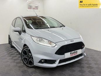 Ford Fiesta 1.6T EcoBoost ST-200 Hatchback 3dr Petrol Manual Euro 6 (200 ps)