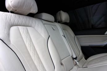 BMW X7 3.0 M50d SUV 5dr Diesel Auto xDrive Euro 6 (s/s) (400 ps)