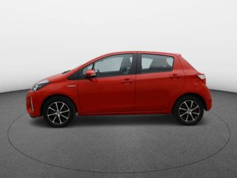 TOYOTA YARIS 1.5 VVT-h Icon Tech Hatchback 5dr Petrol Hybrid E-CVT Euro 6 (s/