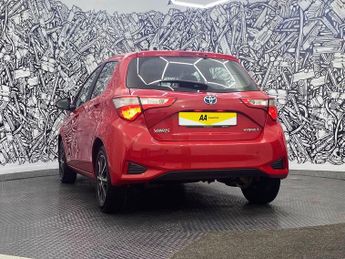 TOYOTA YARIS 1.5 VVT-h Icon Tech Hatchback 5dr Petrol Hybrid E-CVT Euro 6 (s/