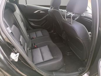 INFINITI Q30 1.6T Business Executive Hatchback 5dr Petrol DCT Euro 6 (s/s) (1