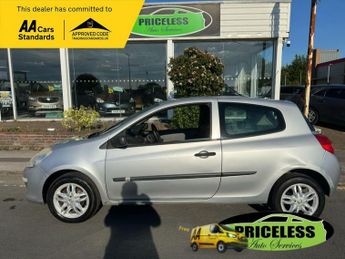 RENAULT CLIO 1.2 16v Extreme Hatchback 3dr Petrol Manual (139 g/km, 75 bhp)