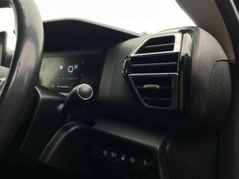 CITROEN e-C4 50kWh Shine Plus Hatchback 5dr Electric Auto (7.4kW Charger) (13