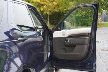 LAND ROVER DISCOVERY 3.0 SD V6 HSE Luxury SUV 5dr Diesel Auto 4WD Euro 6 (s/s) (306 p