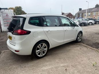 VAUXHALL ZAFIRA TOURER 2.0 CDTi SRi MPV 5dr Diesel Auto Euro 5 (165 ps)