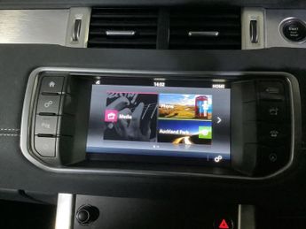 LAND ROVER RANGE ROVER EVOQUE 2.0 TD4 SE Tech SUV 5dr Diesel Auto 4WD Euro 6 (s/s) (180 ps)