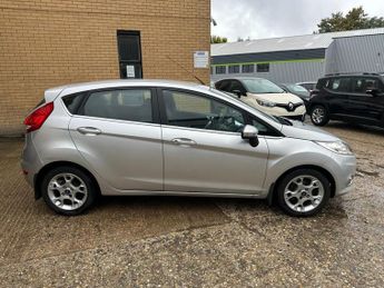 FORD FIESTA 1.4 Zetec Hatchback 5dr Petrol Automatic (154 g/km, 94 bhp)