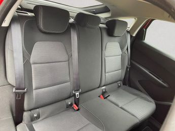 RENAULT ARKANA 1.6 E-TECH Iconic SUV 5dr Petrol Hybrid Auto 2WD Euro 6 (s/s) (1