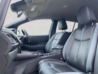 NISSAN LEAF 39kWh Tekna Hatchback 5dr Electric Auto (150 ps)