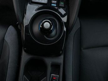 NISSAN LEAF 39kWh Tekna Hatchback 5dr Electric Auto (150 ps)