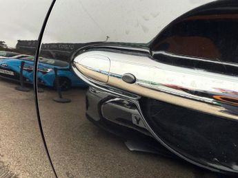 MINI Electric Hatch Cooper SE 32.6kWh Level 3 Hatchback 3dr Electric Auto (184 ps)