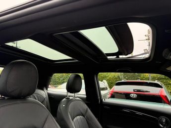 MINI Electric Hatch Cooper SE 32.6kWh Level 3 Hatchback 3dr Electric Auto (184 ps)