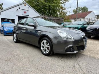 Alfa Romeo Giulietta 1.4 TB Lusso Hatchback 5dr Petrol Manual Euro 5 (s/s) (120 bhp)