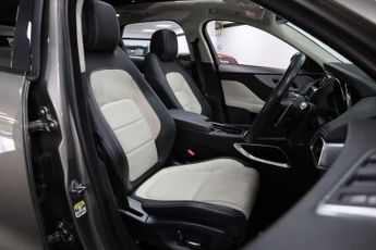 JAGUAR F-PACE 2.0 D180 R-Sport Diesel Auto AWD Euro 6 (s/s) (180 ps)