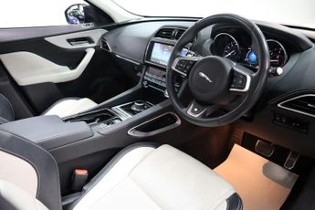 JAGUAR F-PACE 2.0 D180 R-Sport Diesel Auto AWD Euro 6 (s/s) (180 ps)