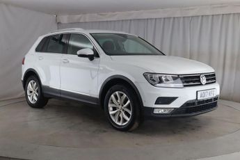 Volkswagen Tiguan 2.0 TDI BlueMotion Tech SE Navigation SUV 5dr Diesel DSG 4Motion