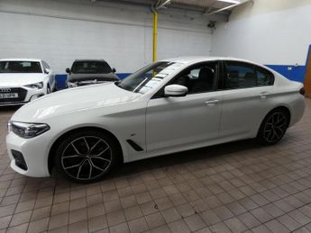 BMW 5 SERIES 2.0 520d MHT M Sport Saloon 4dr Diesel Hybrid Steptronic Euro 6 
