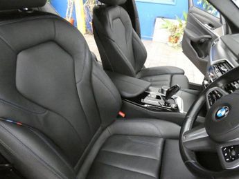 BMW 5 SERIES 2.0 520d MHT M Sport Saloon 4dr Diesel Hybrid Steptronic Euro 6 