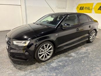 AUDI A3 1.5 TFSI CoD Black Edition Saloon 4dr Petrol S Tronic Euro 6 (s/
