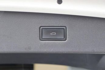 VOLKSWAGEN TIGUAN ALLSPACE 1.5 TSI R-LINE DSG
