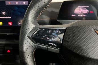 CUPRA BORN 58kWh V2 Hatchback 5dr Electric Auto (204 ps) Front  / Rear Park