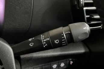 CITROEN C4 1.2 PureTech Shine Plus Hatchback 5dr Petrol EAT8 Euro 6 (s/s) (