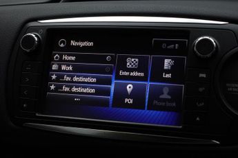 TOYOTA YARIS 1.5 VVT-h Excel Hatchback 5dr Petrol Hybrid E-CVT Euro 6 (15in A