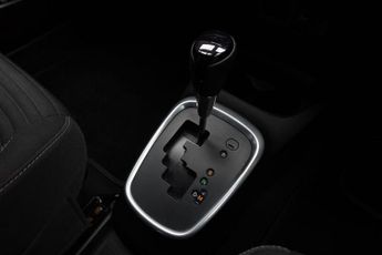 TOYOTA YARIS 1.5 VVT-i Icon Hatchback 5dr Petrol CVT Euro 6 (111 ps)