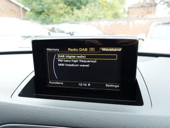 AUDI Q3 1.4 TFSI CoD Black Edition SUV 5dr Petrol S Tronic Euro 6 (s/s) 