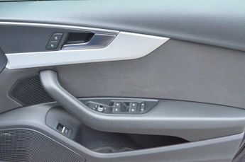 AUDI A4 2.0 TFSI 35 Technik Saloon 4dr Petrol Manual Euro 6 (s/s) (150 p