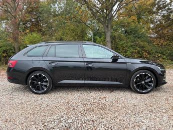 SKODA SUPERB 2.0 TDI SportLine Plus Estate 5dr Diesel DSG Euro 6 (s/s) (200 p