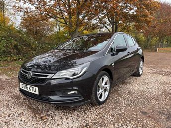 VAUXHALL ASTRA 1.4i Turbo SRi Nav Hatchback 5dr Petrol Manual Euro 6 (150 ps)