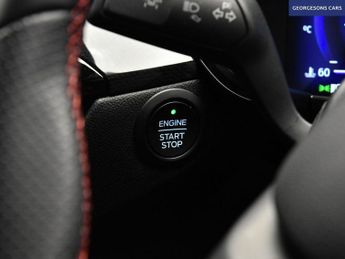 FORD KUGA 2.5 EcoBoost Duratec 14.4kWh ST-Line SUV 5dr Petrol Plug-in Hybr