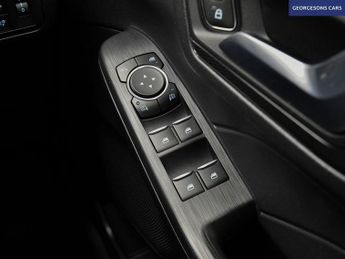 FORD KUGA 2.5 EcoBoost Duratec 14.4kWh ST-Line SUV 5dr Petrol Plug-in Hybr