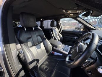 LAND ROVER RANGE ROVER SPORT 3.0 SD V6 HSE SUV 5dr Diesel Auto 4WD Euro 6 (s/s) (306 ps)