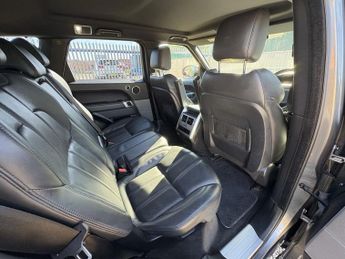 LAND ROVER RANGE ROVER SPORT 3.0 SD V6 HSE SUV 5dr Diesel Auto 4WD Euro 6 (s/s) (306 ps)