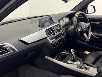 BMW 1 SERIES 1.5 118i GPF M Sport Shadow Edition Hatchback 5dr Petrol Auto Eu