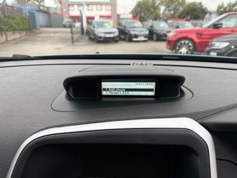 VOLVO XC60 2.4 D5 SE Lux SUV 5dr Diesel Geartronic AWD-HEATED BLACK LEATHER