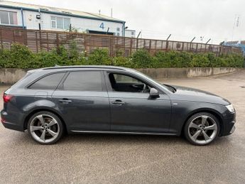 AUDI A4 AVANT 2.0 TFSI Black Edition Estate 5dr Petrol S Tronic Euro 6-HEATED 
