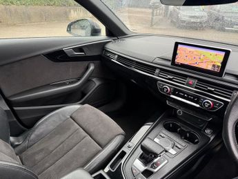 AUDI A4 AVANT 2.0 TFSI Black Edition Estate 5dr Petrol S Tronic Euro 6-HEATED 