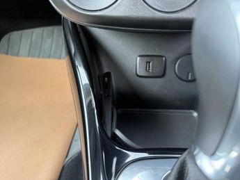 VAUXHALL CORSA 1.4i SE Hatchback 5dr Petrol Auto Euro 6 (90 ps)