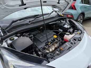 VAUXHALL CORSA 1.4i SE Hatchback 5dr Petrol Auto Euro 6 (90 ps)