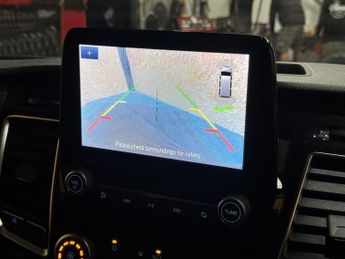 FORD TRANSIT CUSTOM 2.0 280 EcoBlue Limited Panel Van 5dr Diesel Auto L1 H1 Euro 6 (