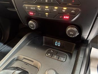 FORD RANGER 3.2 TDCi Wildtrak Pickup Double Cab 4dr Diesel Auto 4WD Euro 6 (