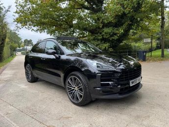 Porsche Macan 2.0T SUV 5dr Petrol PDK 4WD Euro 6 (s/s) (245 ps)