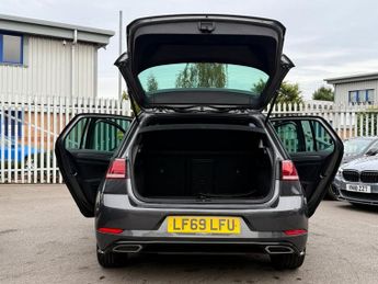 VOLKSWAGEN GOLF 1.5 TSI EVO GPF R-Line Hatchback 5dr Petrol DSG Euro 6 (s/s) (15