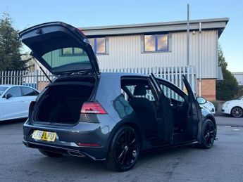 VOLKSWAGEN GOLF 1.5 TSI EVO GPF R-Line Hatchback 5dr Petrol DSG Euro 6 (s/s) (15