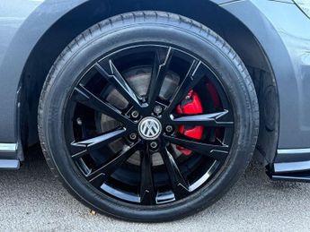 VOLKSWAGEN GOLF 1.5 TSI EVO GPF R-Line Hatchback 5dr Petrol DSG Euro 6 (s/s) (15