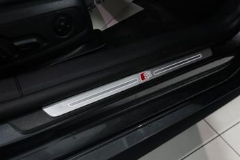 AUDI A5 2.0 TFSI 40 S line Sportback 5dr Petrol S Tronic Euro 6 (s/s) (1